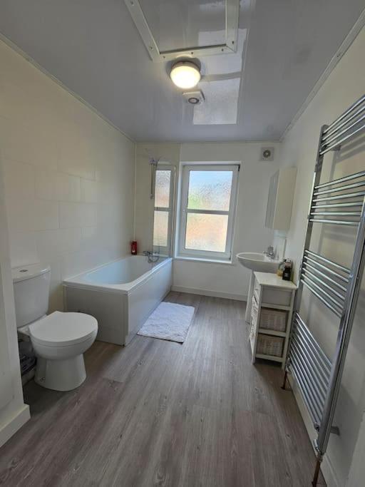 Convenient 3 Bed, Pr1 Near Uclan N Train Station Villa Preston  Kültér fotó