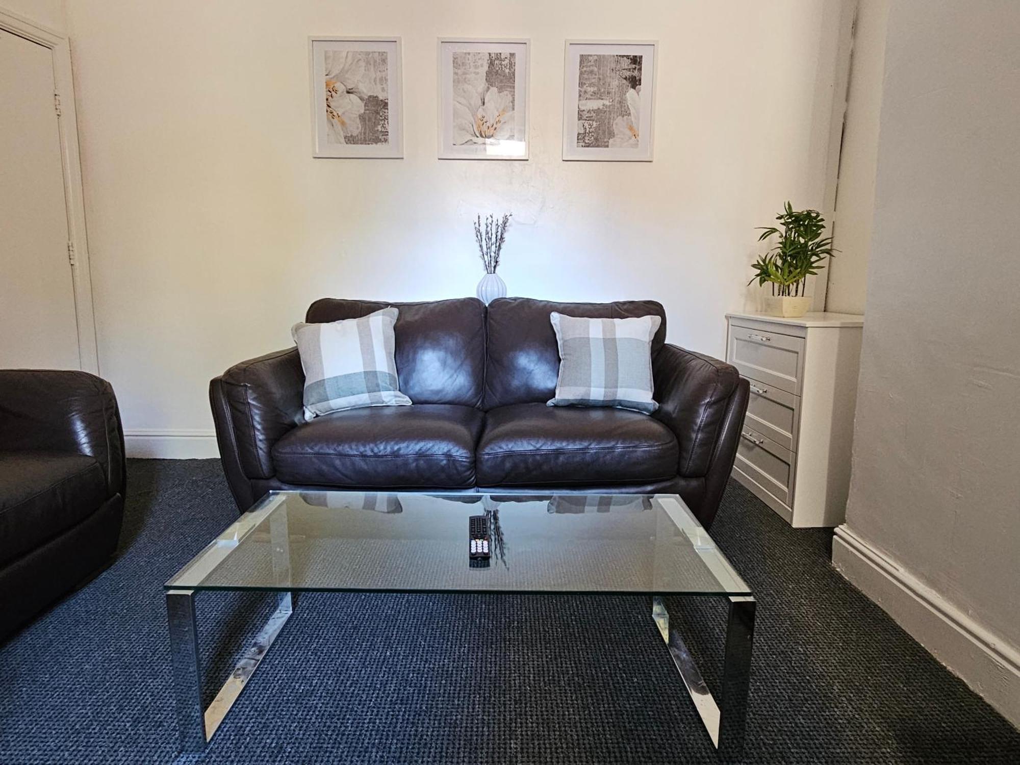 Convenient 3 Bed, Pr1 Near Uclan N Train Station Villa Preston  Kültér fotó